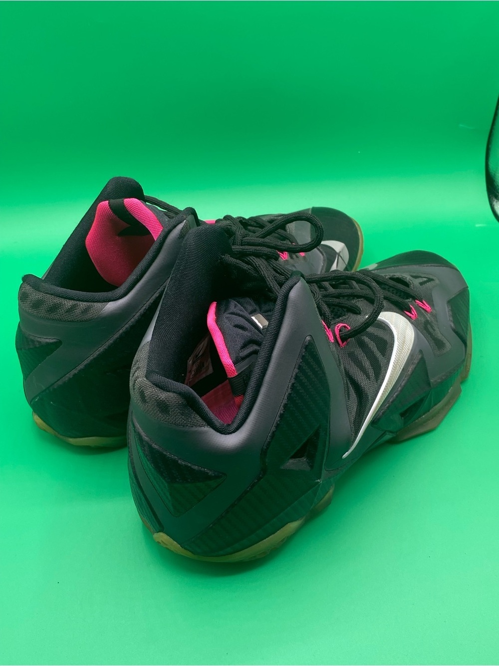 Nike LeBron 11 "Miami Nights"​ - Picture 2 of 4